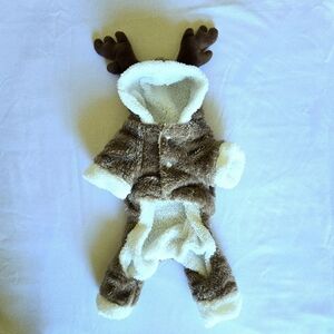 ( PetSmart ) Cuddley Pet Reindeer Costume